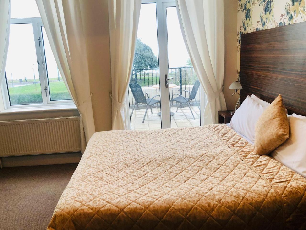 The Ocean View Hotel 伯恩茅斯 外观 照片